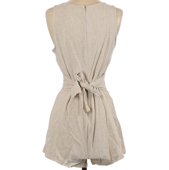 Romper - Picture 2 of 3